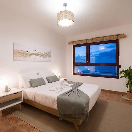 Apartment Giraud Ii - Secluded Beachfront Duplex Santa Maria de Guia de Gran Canaria