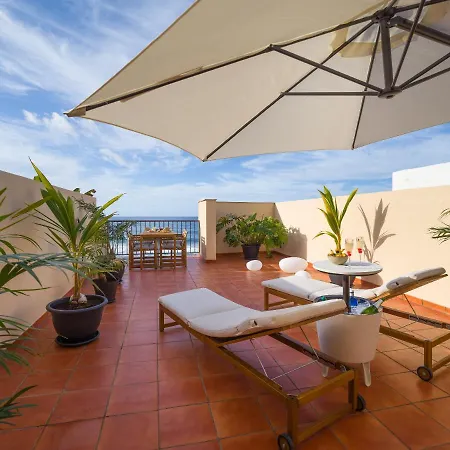 Giraud Ii - Secluded Beachfront Duplex *